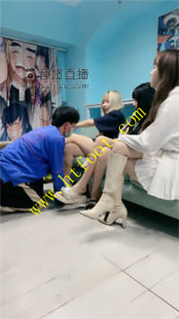 wej4ha1lsl4.jpg