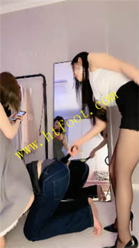 1b2vazece0m.jpg