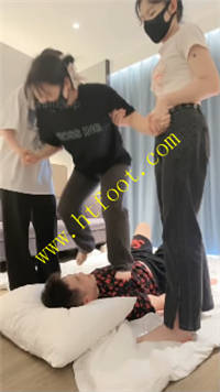 pql4yukf32e.jpg