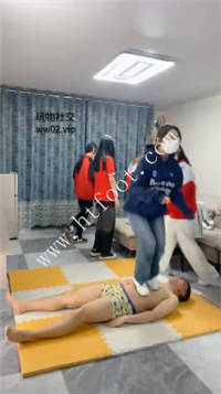 v2hnkjdzpgt.jpg