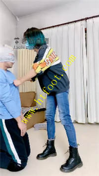 anhmrd2fkxx.jpg