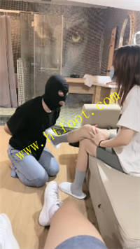 n5hnxmmxqkb.jpg
