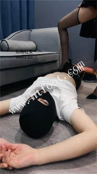 oeygvvny1s4.jpg