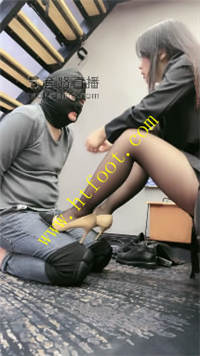 jaxbhiudthj.jpg