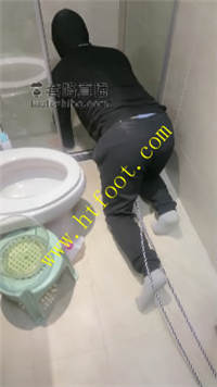 q1qncjxaxk2.jpg