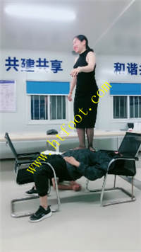 x0tm1exhfb3.jpg