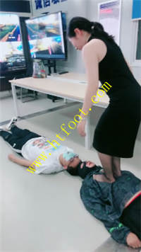 eevoyptgzl1.jpg
