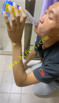 eqeax2c3scb.jpg