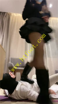 xwvcaaivv1q.jpg