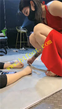 u4c55s2s30g.jpg