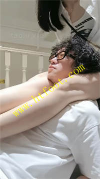 z0aezw5ecdk.jpg