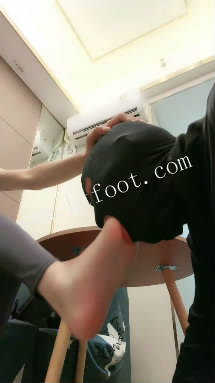 a05tjp0ciks.jpg