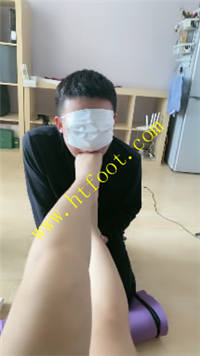 hko1vwkk0y5.jpg
