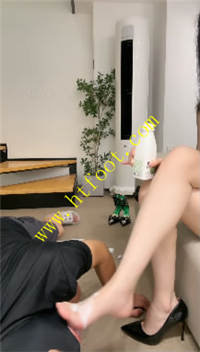 ipi3indt2zu.jpg