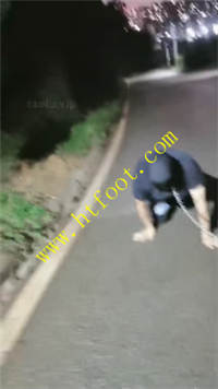 zefi0uqksar.jpg