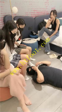 pxcz1hrfpax.jpg