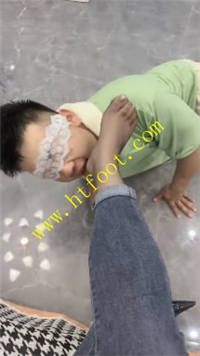 mmni2blctd0.jpg