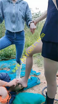 yolawas4o5f.jpg