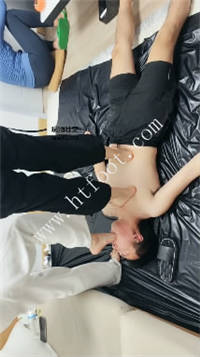 qvb4vf2shct.jpg