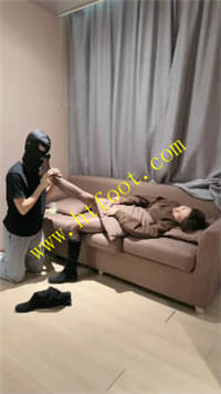 mhzrcfvagtn.jpg