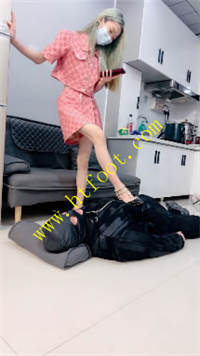 inbb03h1ur1.jpg