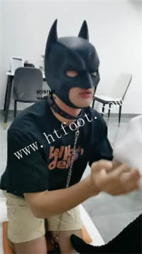 ahy3eqmz1cl.jpg