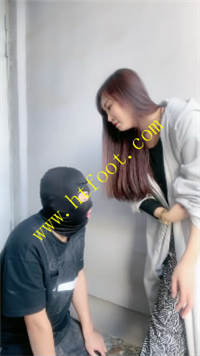 y1kqfm32oid.jpg