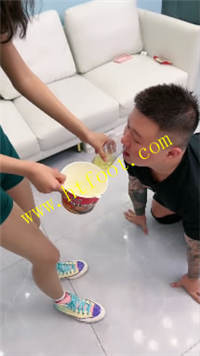 qhsx0q03y5l.jpg