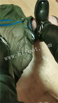 2c1ifj33dp1.jpg
