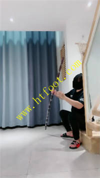 li25nxb1t2f.jpg