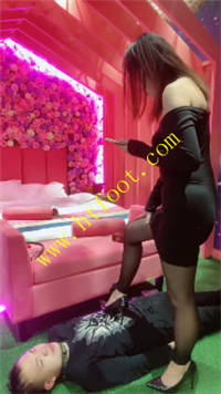 s2jvgvrteax.jpg