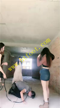 fx44p1ml1qi.jpg