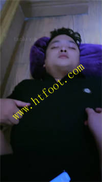 x1siun4y32q.jpg