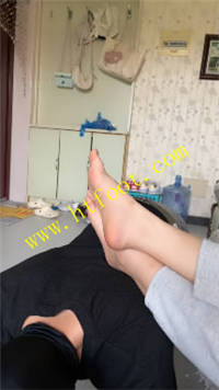 iiarll3uhsb.jpg