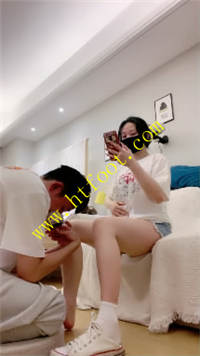 42wmhpi52tm.jpg