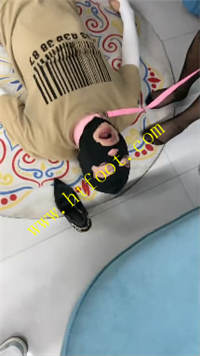 404qmn41kw3.jpg