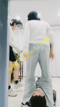 qhi20fxz2gd.jpg