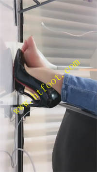 v1cysw3bodk.jpg