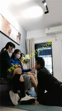 xth05lz5fpg.jpg