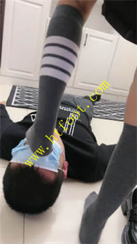 ah2ly3iq3w2.jpg