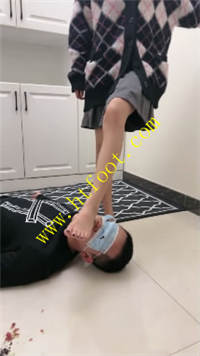 4mboqh40nma.jpg