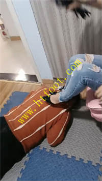 54tfsujpayq.jpg