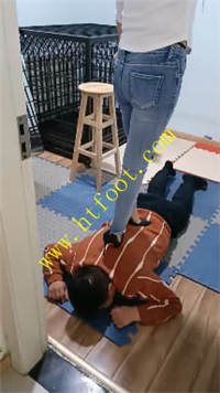 tg2swti0gt4.jpg