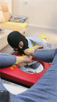 kskbeesls3x.jpg