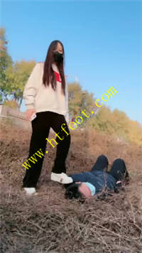 plhswlwj22i.jpg