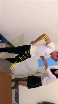 mxj31nkhvyo.jpg
