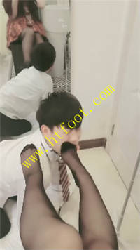 akqyeunf4wh.jpg