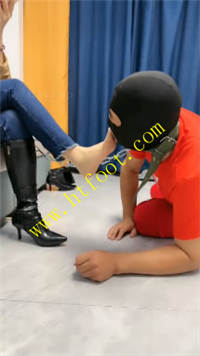 sztswwo3hsk.jpg