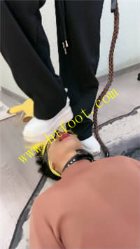 qlwiqkzfffc.jpg