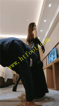 uwf022de4lk.jpg